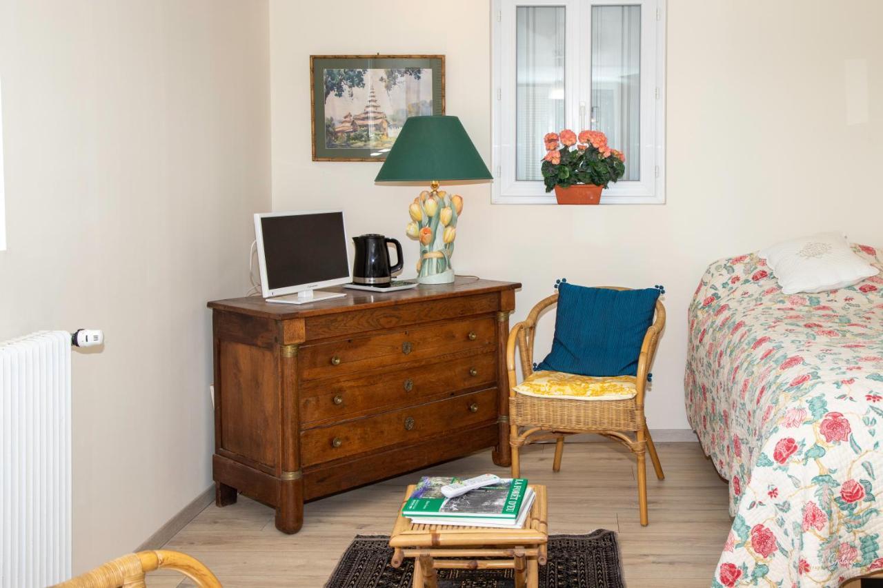 Villa Marguerite 65 Rue Legout Lesage 76260 Ponts Et Marais エクステリア 写真